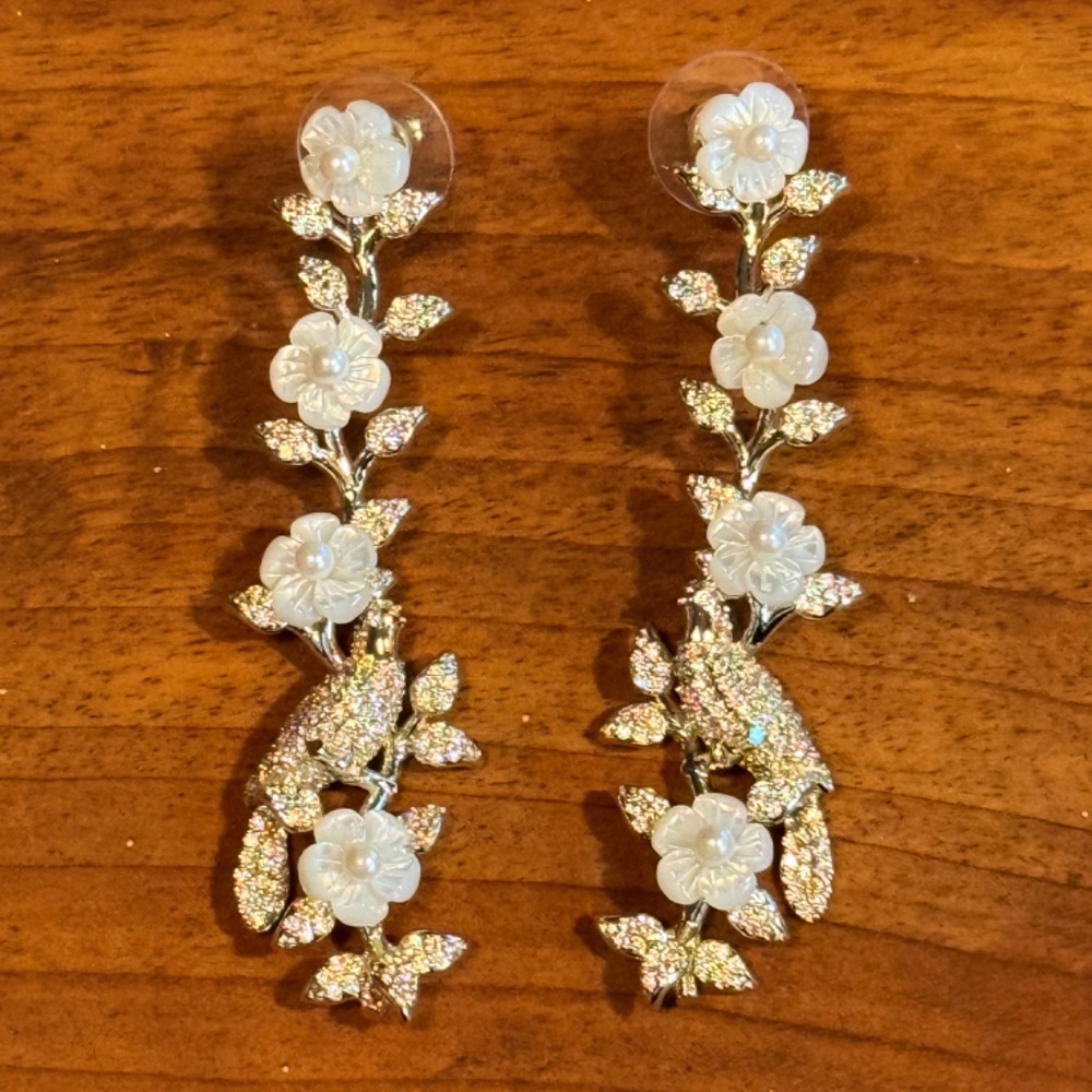 Nicola Bathie Love Bird Earrings New With Box - Picture 2 of 3